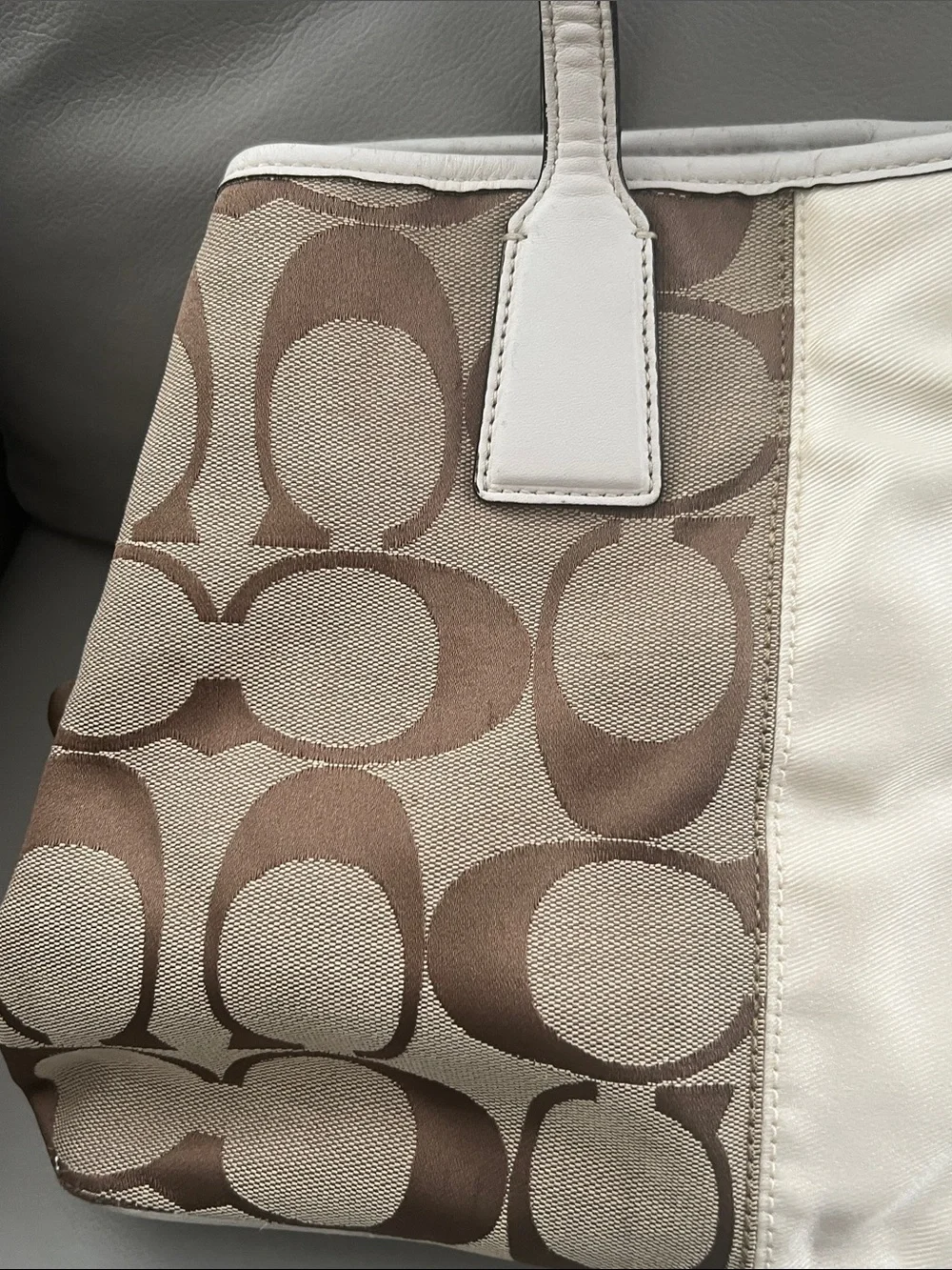 Coach Signature Stripe Kisslock Carryall Cream with Leather Trim